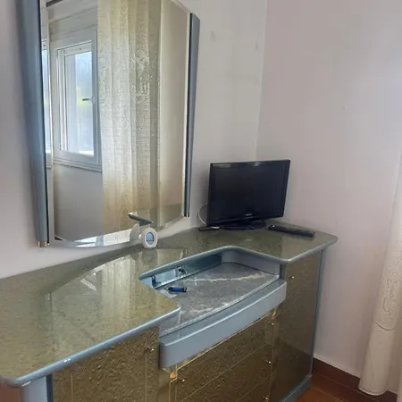 N'baz Apartamento Lezhë
